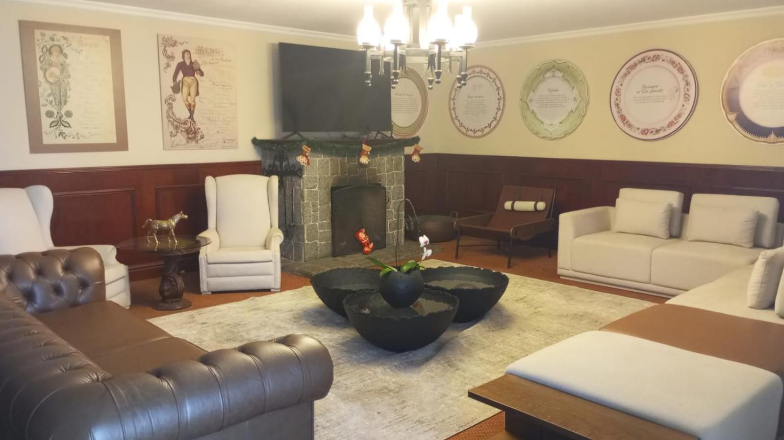 Hotel Chateau Campos do Jordao Ngoại thất bức ảnh